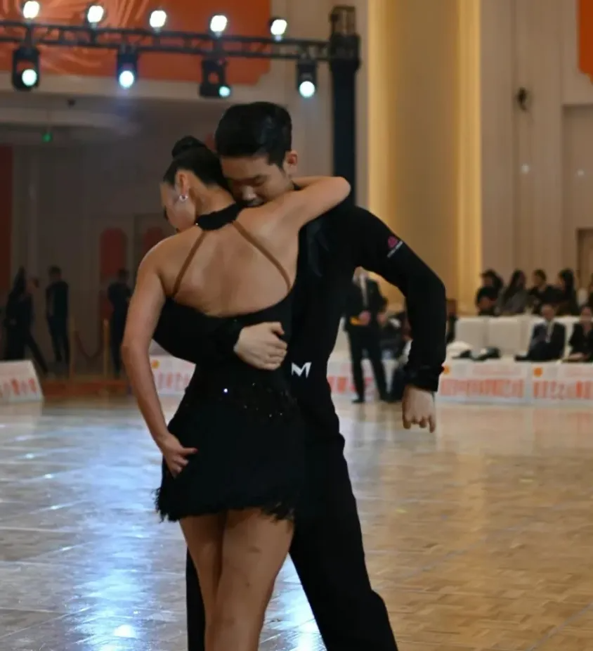 f21b833a5226cadb.png f21b833a5226cadb.png