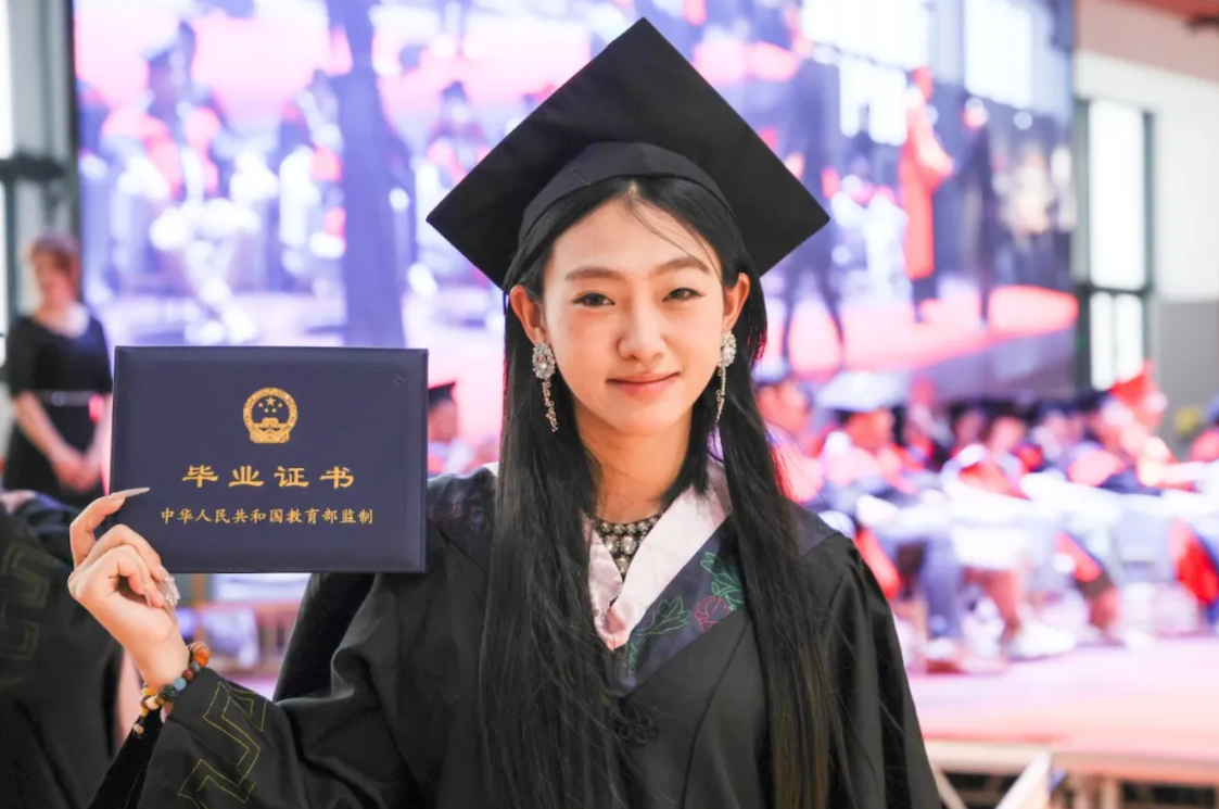 83f4902fbe6659db.png 83f4902fbe6659db.png